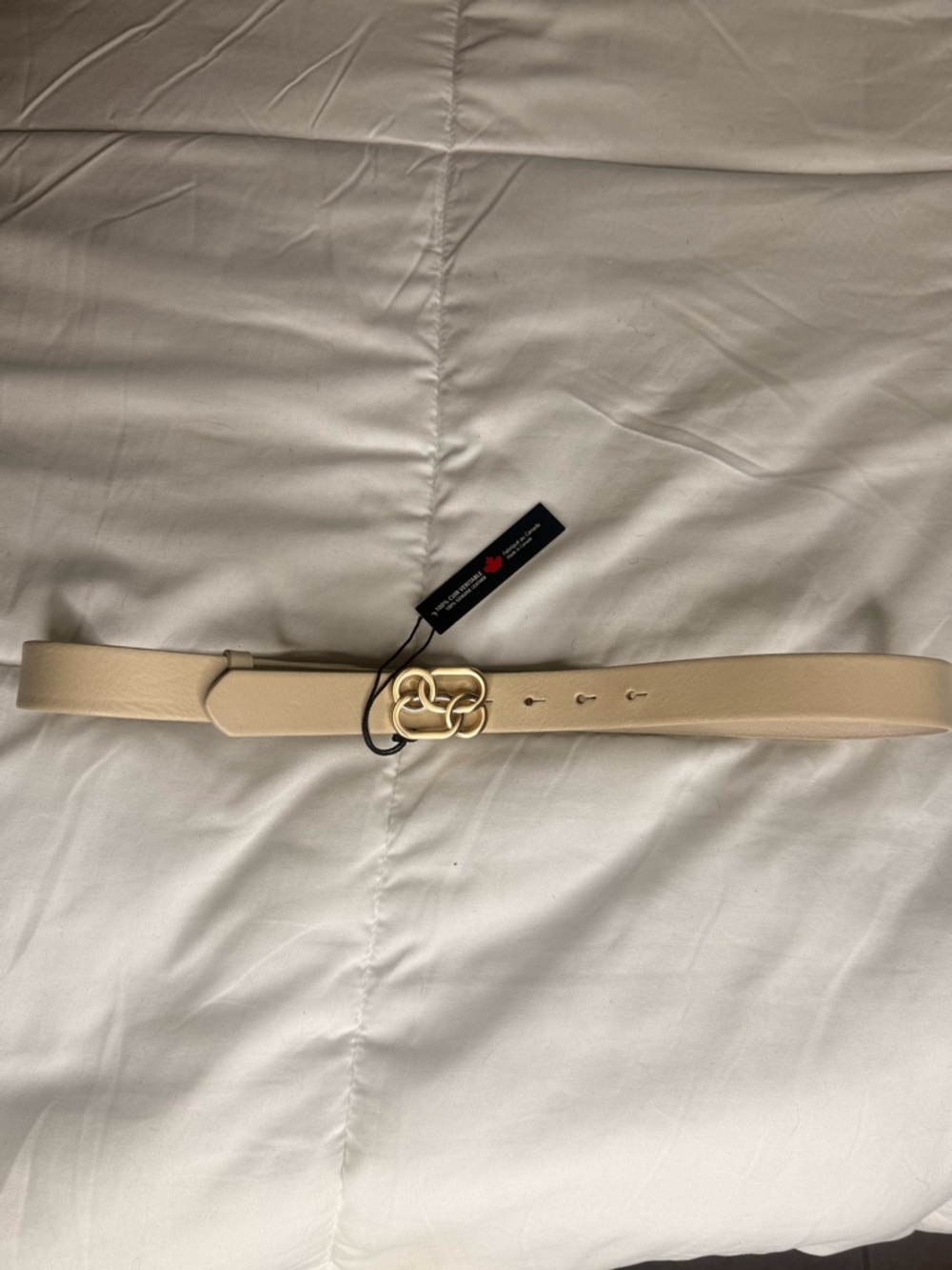 Women's Cream Leather Belt with Gold Double-Ring Buckle
